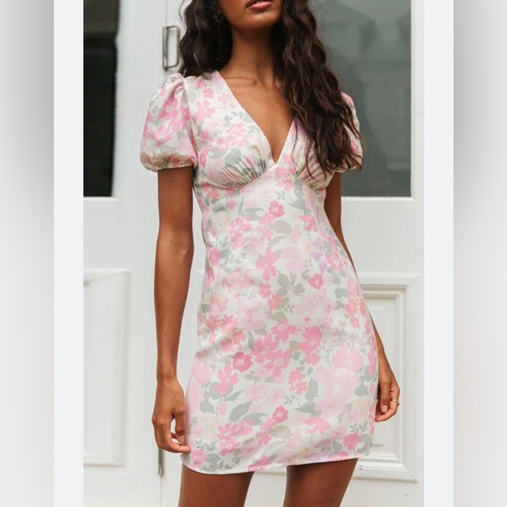 🌸Princess Polly $60 Floral dress